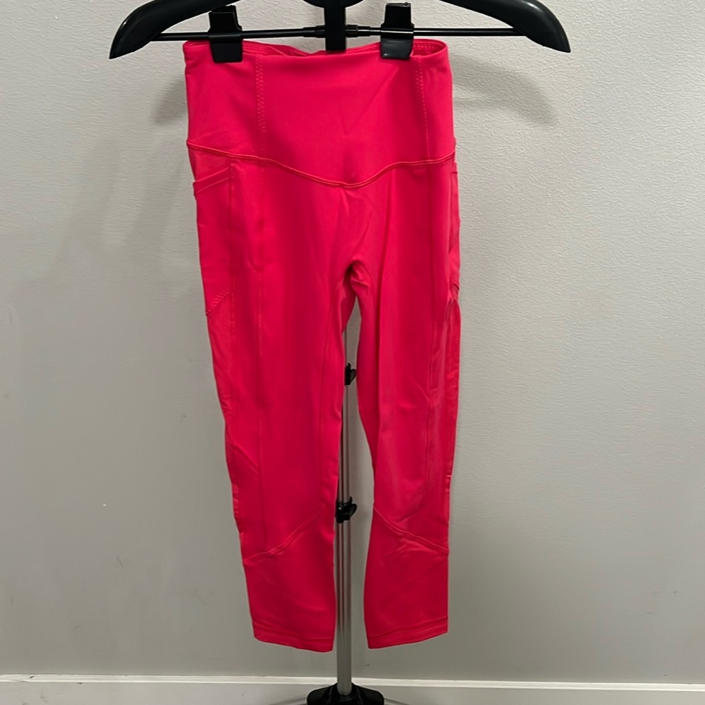 Lululemon athletica all the right places crop. Size 4.